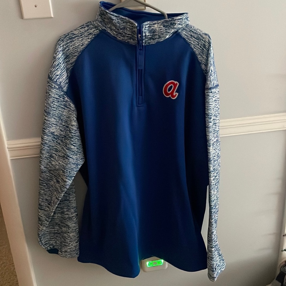 Like new Braves pullover 1/4 zip Mens XL